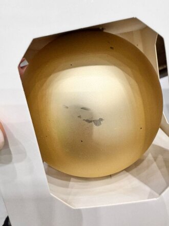 Оформительский шар Finery, 8 см, матовый золотистый Оформительский шар Finery, 8 см, матовый золотистый