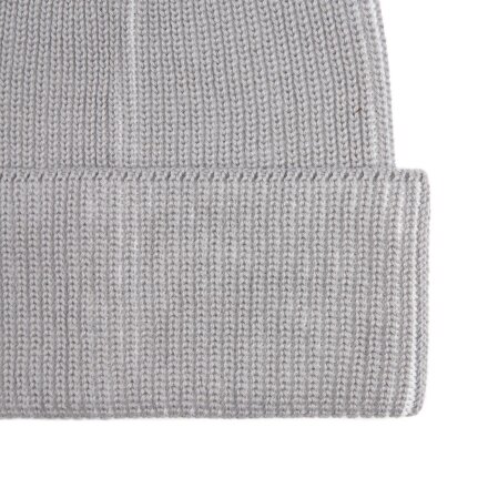 Шапка Nobilis, белая с серым Шапка Nobilis, белая с серым