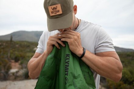 Надувной коврик Static V Recon, зеленый Надувной коврик Static V Recon, зеленый