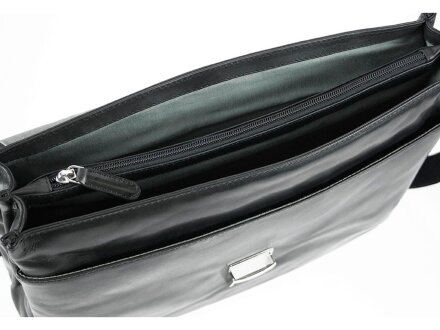 Портфель BUGATTI Romano 15'', чёрный, натуральная воловья кожа, 40х12х30 см Портфель BUGATTI Romano 15'', чёрный, натуральная воловья кожа, 40х12х30 см