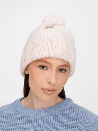 Шапка Frissonelle, жемчужно-белая Шапка Frissonelle, жемчужно-белая