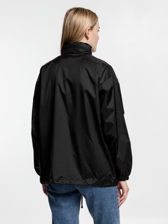 Ветровка из нейлона Surf 210, черная Ветровка из нейлона Surf 210, черная