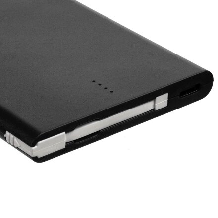 Внешний аккумулятор Easy Trick Comfort 4000 мАч, черный Внешний аккумулятор Easy Trick Comfort 4000 мАч, черный