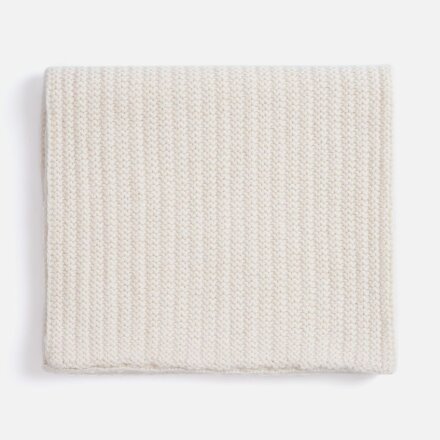 Шарф Frissonelle, жемчужно-белый Шарф Frissonelle, жемчужно-белый