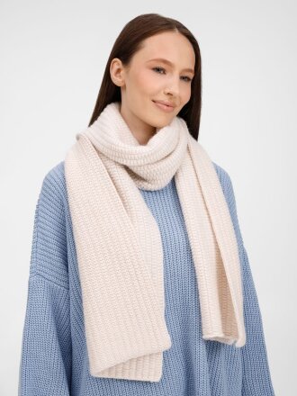 Шарф Frissonelle, жемчужно-белый Шарф Frissonelle, жемчужно-белый