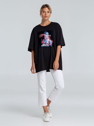Футболка оверсайз «Дама с горностаем», черная Футболка оверсайз «Дама с горностаем», черная