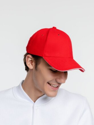 Бейсболка Generic, красная с белым кантом Бейсболка Generic, красная с белым кантом
