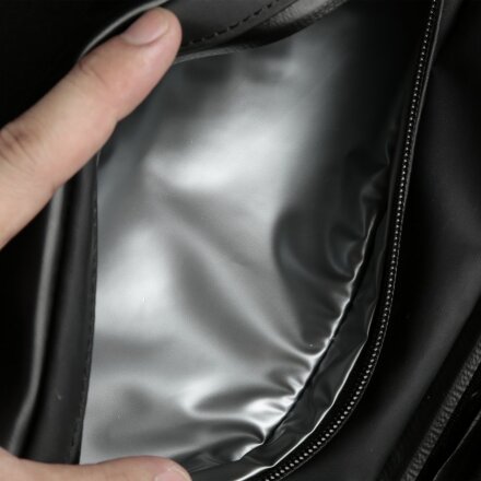 Сумка кросс-боди FlipSling, черная Сумка кросс-боди FlipSling, черная