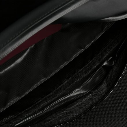 Сумка кросс-боди FlipSling, черная Сумка кросс-боди FlipSling, черная