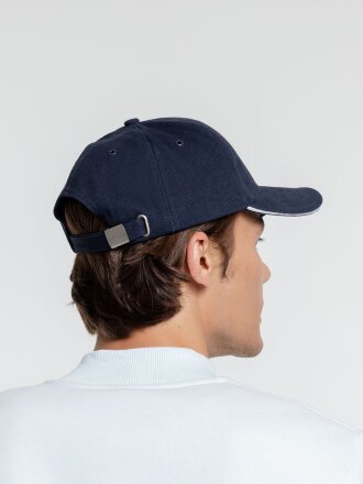 Бейсболка Generic, темно-синяя с белым кантом Бейсболка Generic, темно-синяя с белым кантом