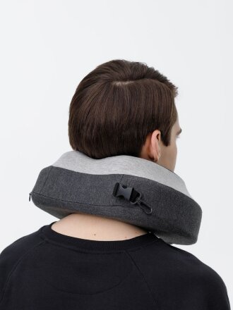 Дорожная подушка Piligrim, серая Дорожная подушка Piligrim, серая