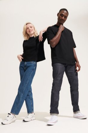 Футболка оверсайз женская Boxy Women, черная Футболка оверсайз женская Boxy Women, черная