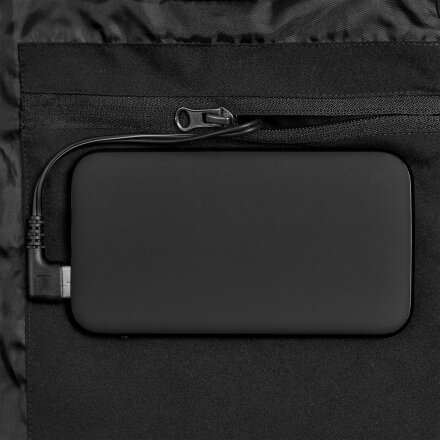 Куртка с подогревом Thermalli Everest, черная Куртка с подогревом Thermalli Everest, черная