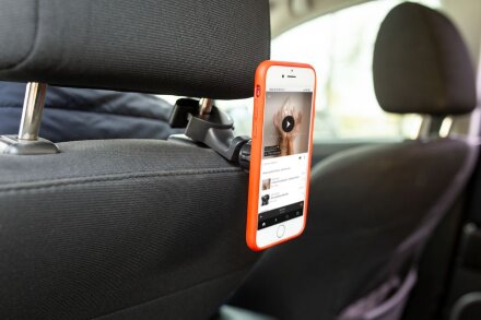 Магнитный держатель на подголовник Crook Магнитный держатель на подголовник Crook