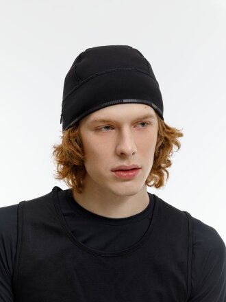 Спортивная шапка утепленная Jogge, черная Спортивная шапка утепленная Jogge, черная