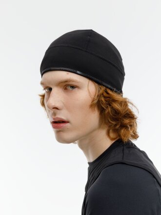 Спортивная шапка утепленная Jogge, черная Спортивная шапка утепленная Jogge, черная