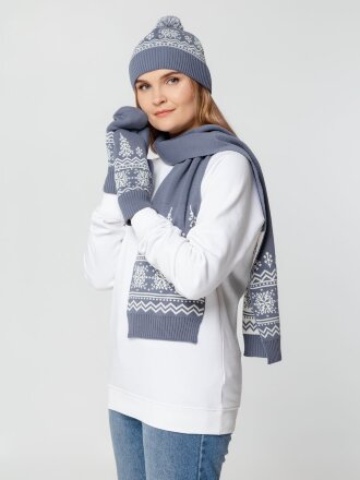 Шапка Elnik, серая с молочно-белым Шапка Elnik, серая с молочно-белым