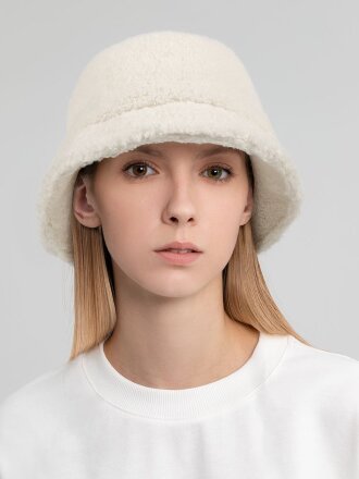 Панама Oblako, утепленная, молочно-белая Панама Oblako, утепленная, молочно-белая