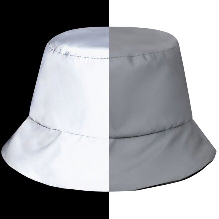 Панама Manifest из светоотражающей ткани, серая Панама Manifest из светоотражающей ткани, серая