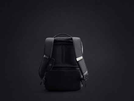 Водостойкий антикражный рюкзак Clickpack для ноутбука 15.6, черный