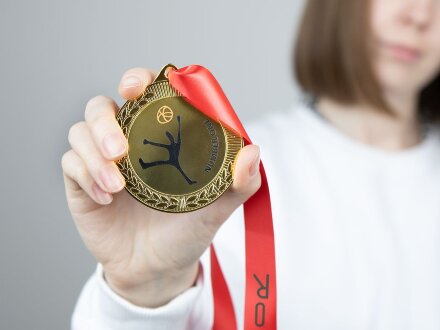 Медаль Regalia, большая, золотистая Медаль Regalia, большая, золотистая