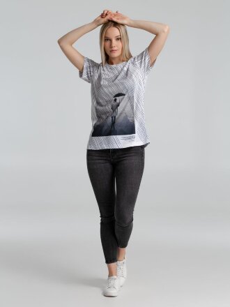 Футболка «Дождь» Футболка «Дождь»