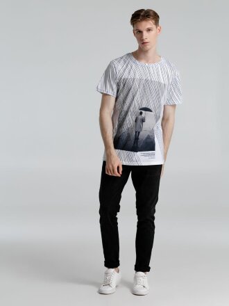 Футболка «Дождь» Футболка «Дождь»