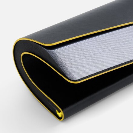 Ежедневник Trait, недатированный, черный с желтым Ежедневник Trait, недатированный, черный с желтым