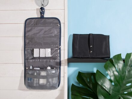 Несессер для путешествий со съемной косметичкой Flat, темно-синий Несессер для путешествий со съемной косметичкой Flat, темно-синий