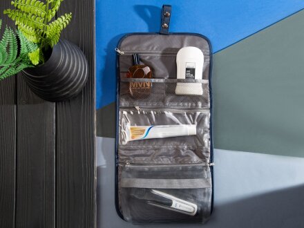 Несессер для путешествий со съемной косметичкой Flat, темно-синий Несессер для путешествий со съемной косметичкой Flat, темно-синий