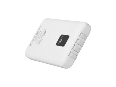 RIVACASE VA2210 (10000 мАч) внешний аккумулятор с дисплеем и встроенными кабелями, белый, 12/48 RIVACASE VA2210 (10000 мАч) внешний аккумулятор с дисплеем и встроенными кабелями, белый, 12/48