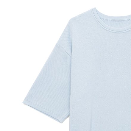 Джемпер с коротким рукавом Siluetti Volumica, светло-голубой Джемпер с коротким рукавом Siluetti Volumica, светло-голубой