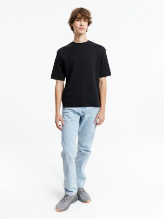 Джемпер с коротким рукавом Siluetti Volumica, черный Джемпер с коротким рукавом Siluetti Volumica, черный