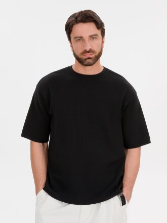 Джемпер с коротким рукавом Siluetti Volumica, черный Джемпер с коротким рукавом Siluetti Volumica, черный