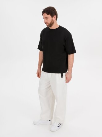 Джемпер с коротким рукавом Siluetti Volumica, черный Джемпер с коротким рукавом Siluetti Volumica, черный