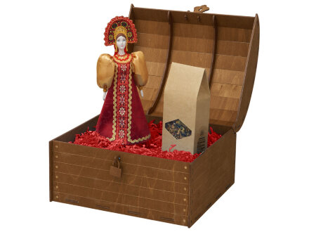 Подарочный набор: кукла фарфоровая, чай Малина с мятой, красный