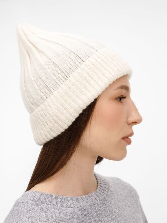 Шапка Bellish, белая (ванильная) Шапка Bellish, белая (ванильная)
