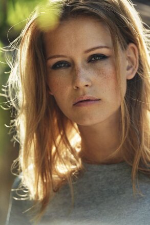 Футболка женская Ladies American U, темно-синяя Футболка женская Ladies American U, темно-синяя