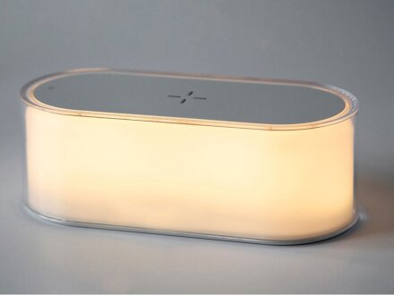 Ночник с беспроводной зарядкой и RGB подсветкой Miracle, 15 Вт, белый Ночник с беспроводной зарядкой и RGB подсветкой Miracle, 15 Вт, белый