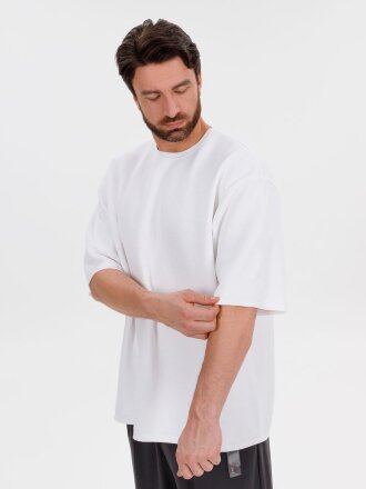 Джемпер с коротким рукавом Siluetti Volumica, молочно-белый Джемпер с коротким рукавом Siluetti Volumica, молочно-белый