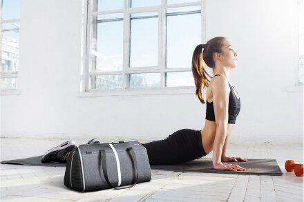 Спортивная сумка FlexPack Gym, темно-серая Спортивная сумка FlexPack Gym, темно-серая